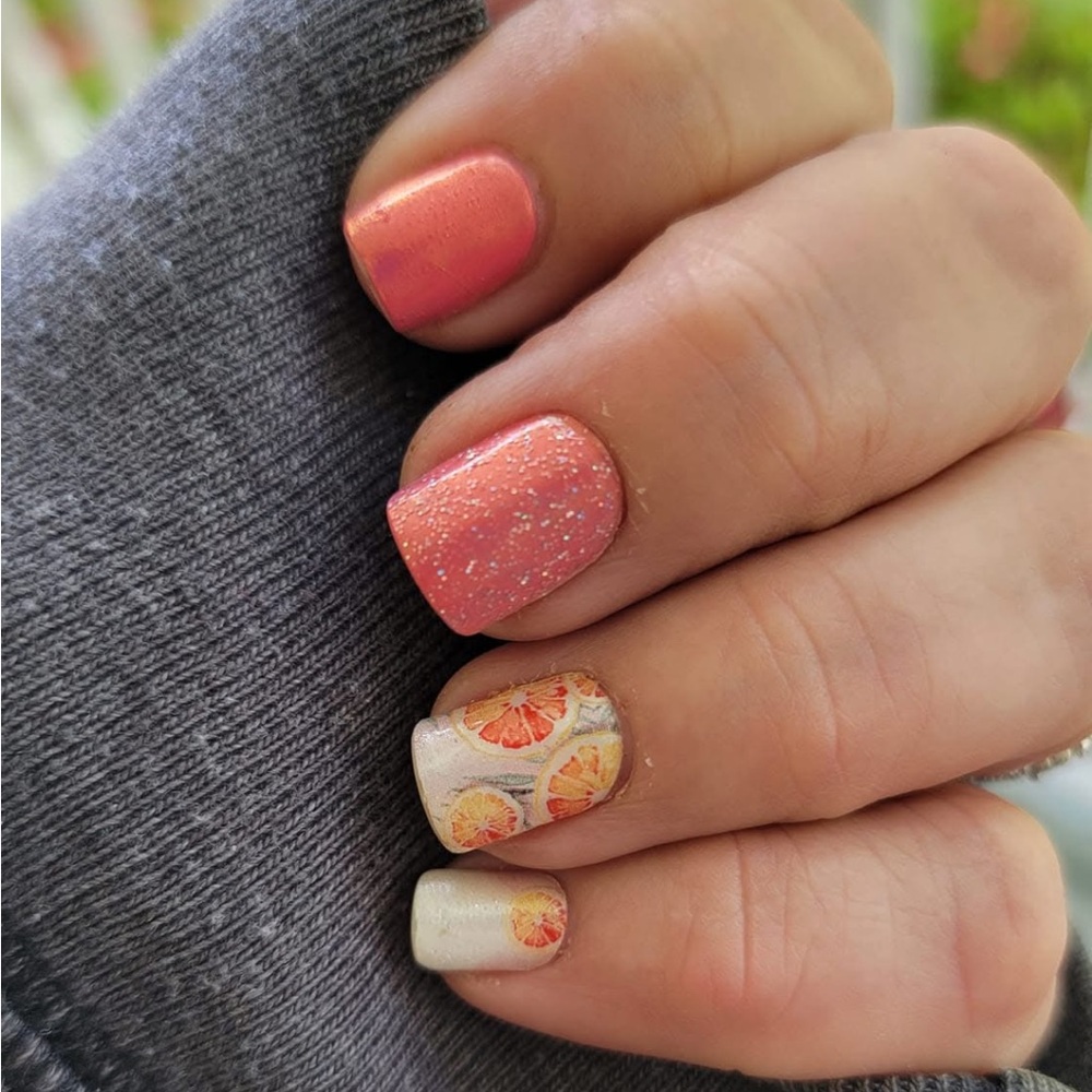 *Exclusive* Color Street: Citrus Spritz | White Orange Yellow Summer Fruit Frost - Picture 12 of 13